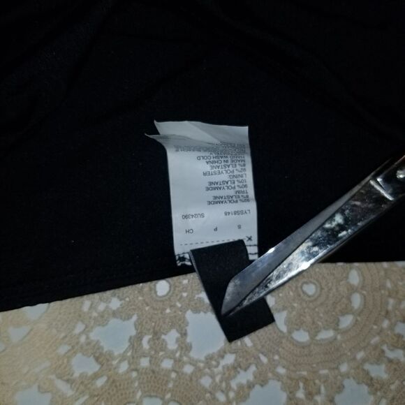 Laundry by Shelli Segal Bikini Bottoms & Tommy bahama top - Picture 10 of 14